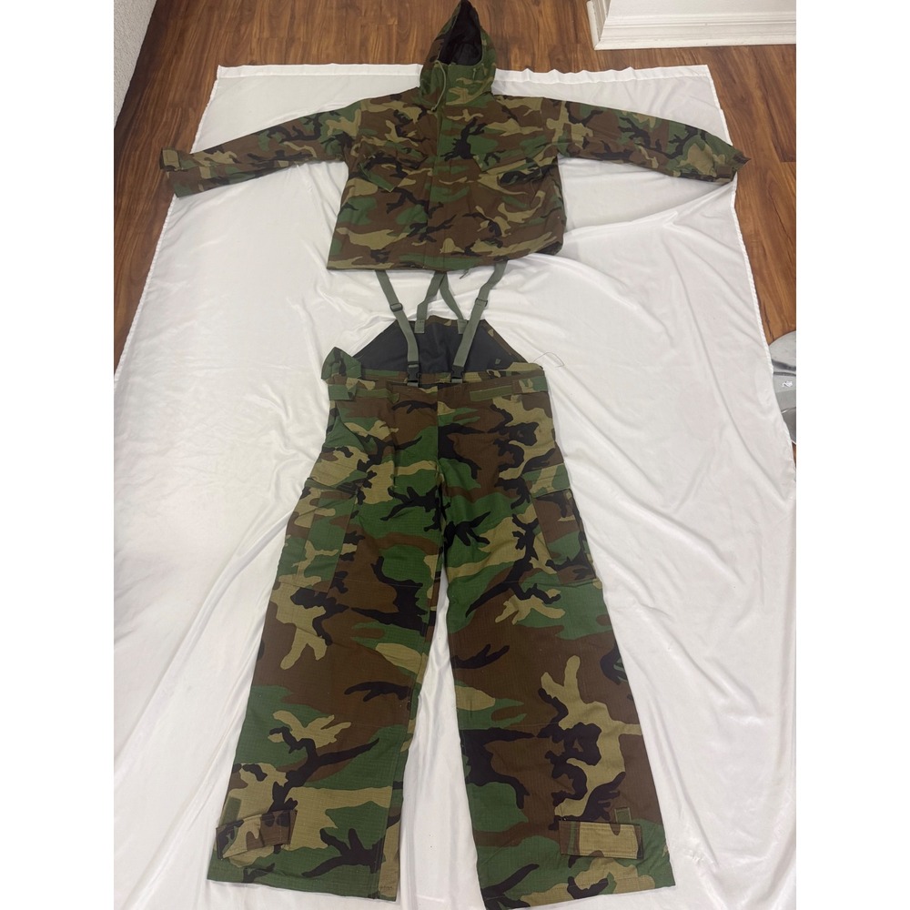 US Military Woodland Camo Chemical Protective Suit Parka Trousers Medium 1994